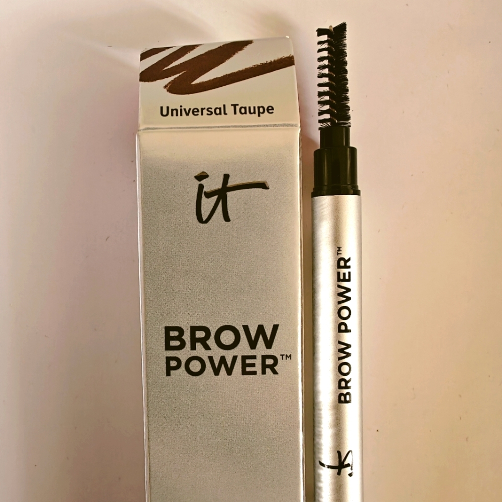 NWT IT Cosmetics Brow Power(brow pencil)in universal taupe Nt.Wt. 0.0056 oz.